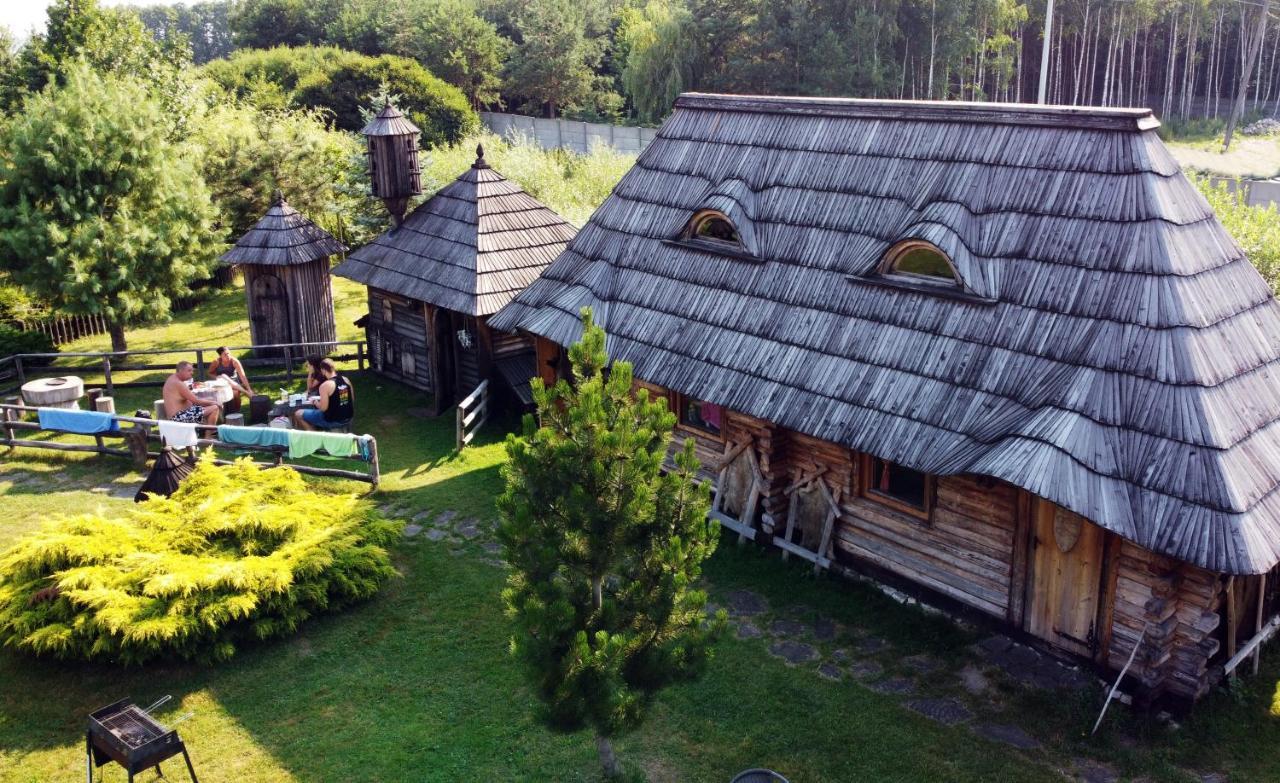 Grod Pedzikow Hotel Checiny  Exterior photo